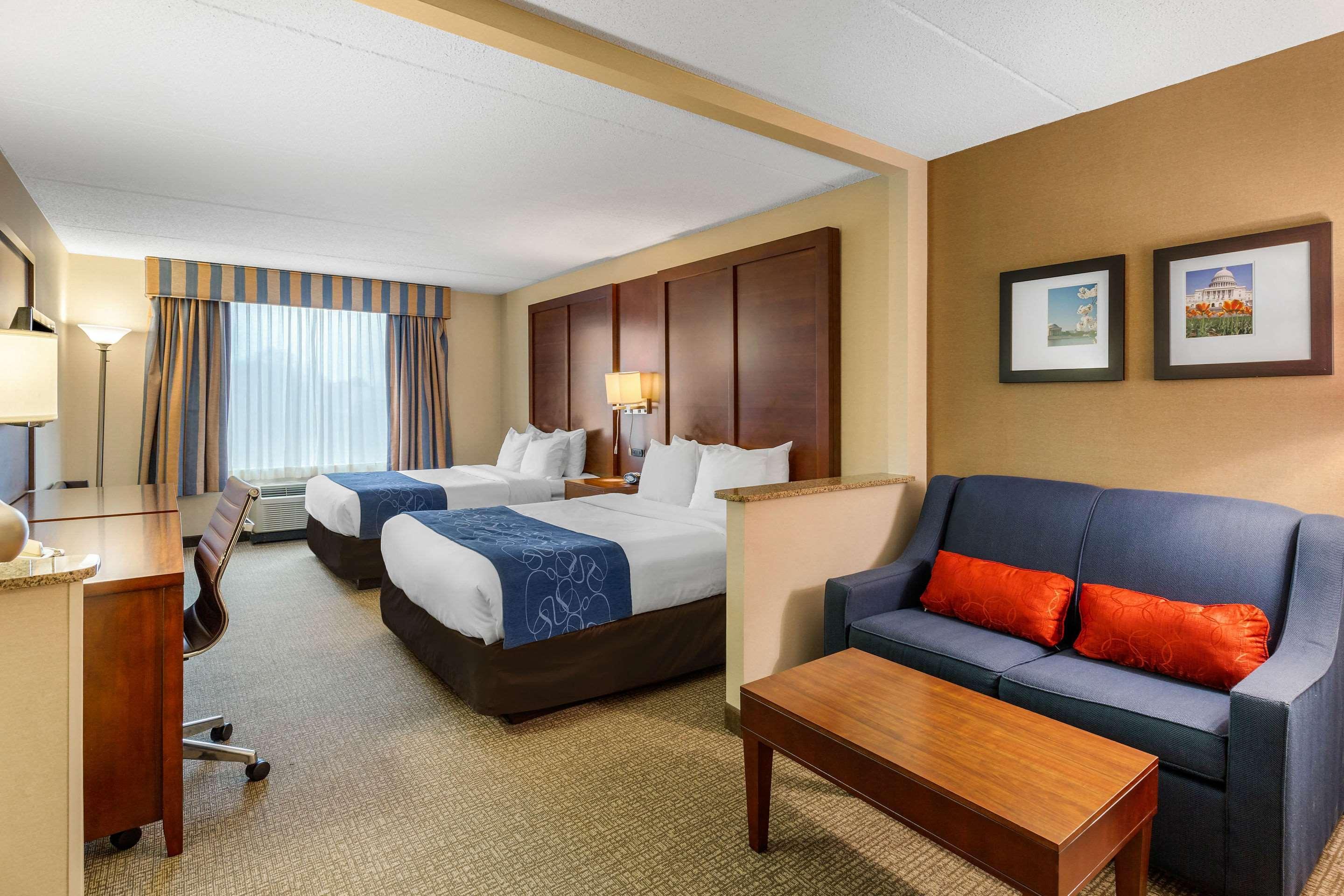 Comfort Suites Manassas Battlefield Park Экстерьер фото