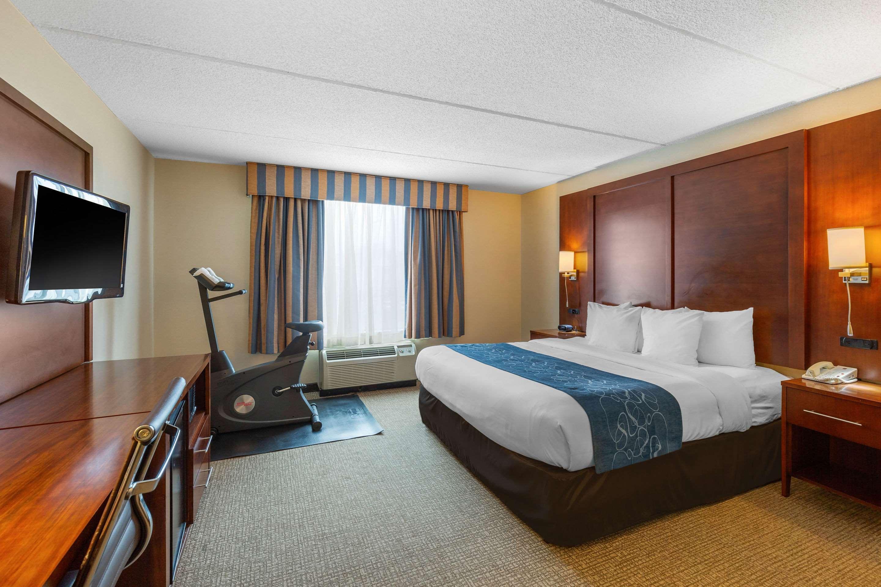 Comfort Suites Manassas Battlefield Park Экстерьер фото