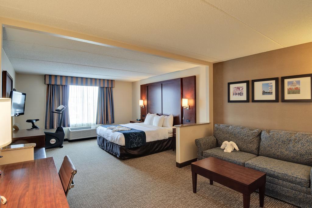 Comfort Suites Manassas Battlefield Park Экстерьер фото