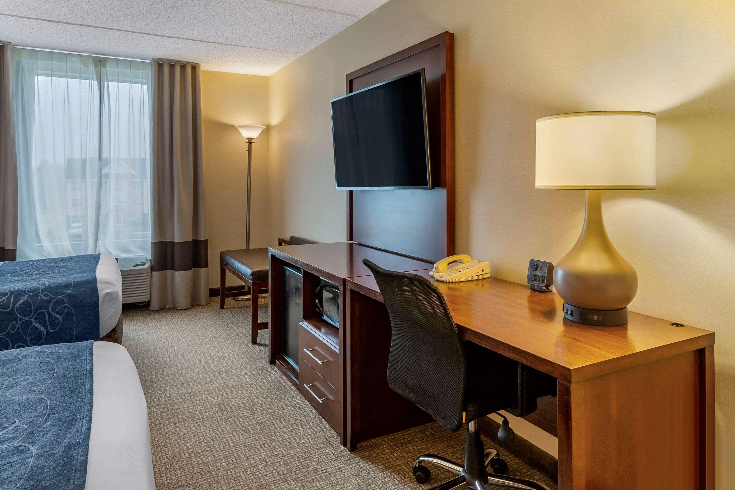 Comfort Suites Manassas Battlefield Park Экстерьер фото