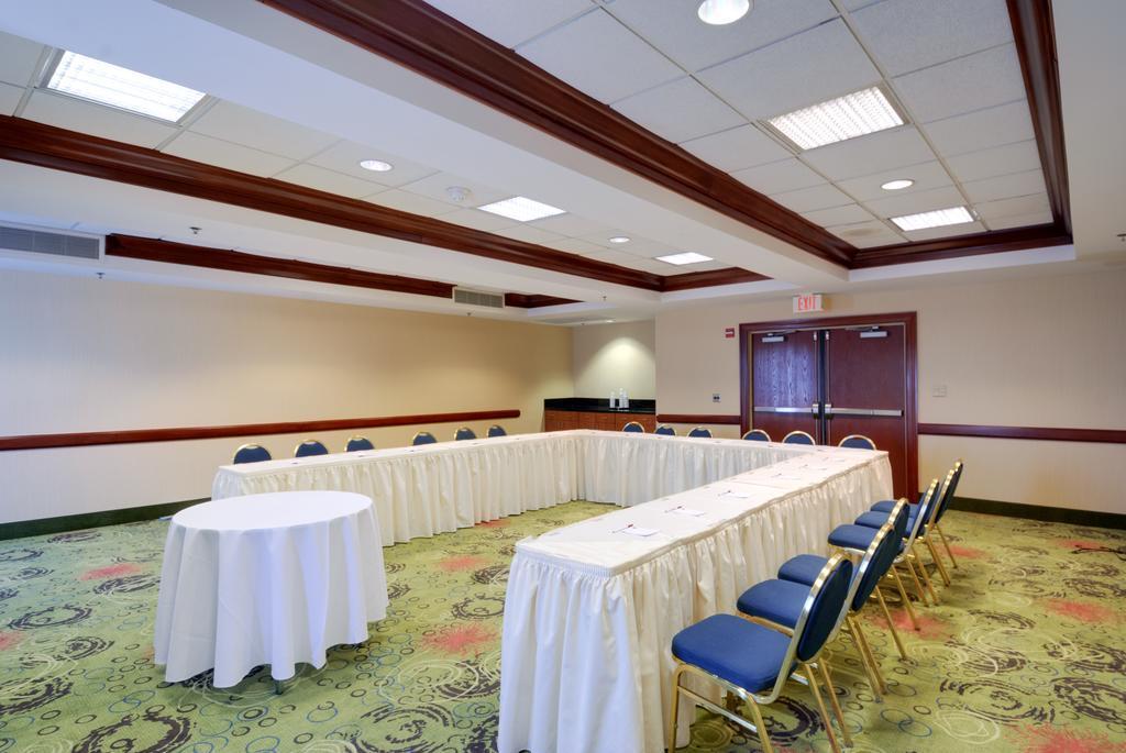 Comfort Suites Manassas Battlefield Park Экстерьер фото