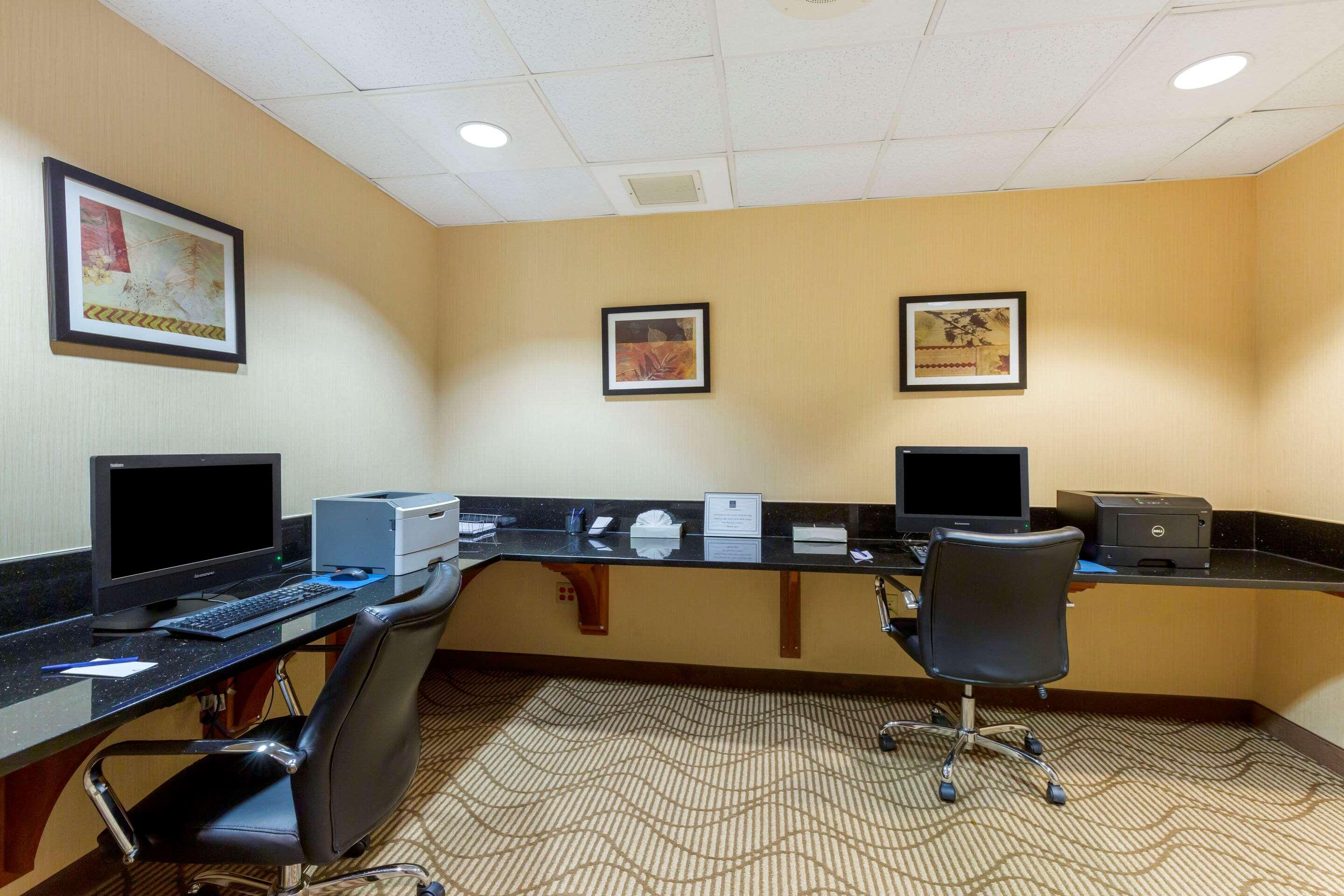 Comfort Suites Manassas Battlefield Park Экстерьер фото