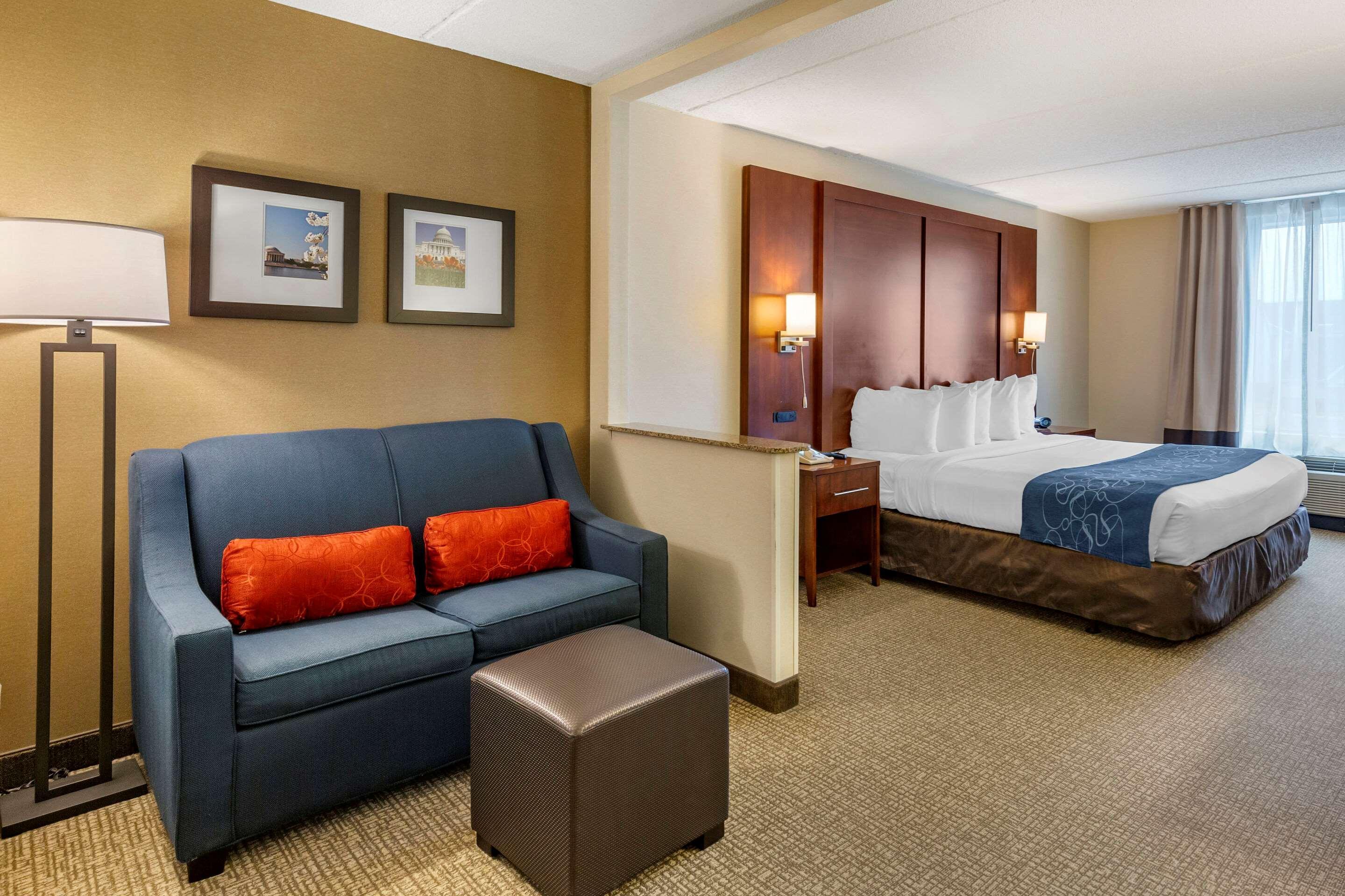 Comfort Suites Manassas Battlefield Park Экстерьер фото